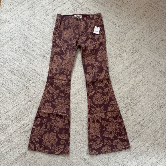 Free People Pants - Free People Flare Pull On Jeggings